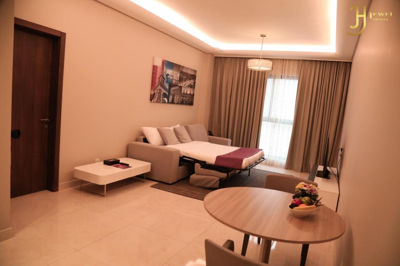 Sunday Luxury Downtown Adliya Formerly Jewel Hotel Manama Exterior foto