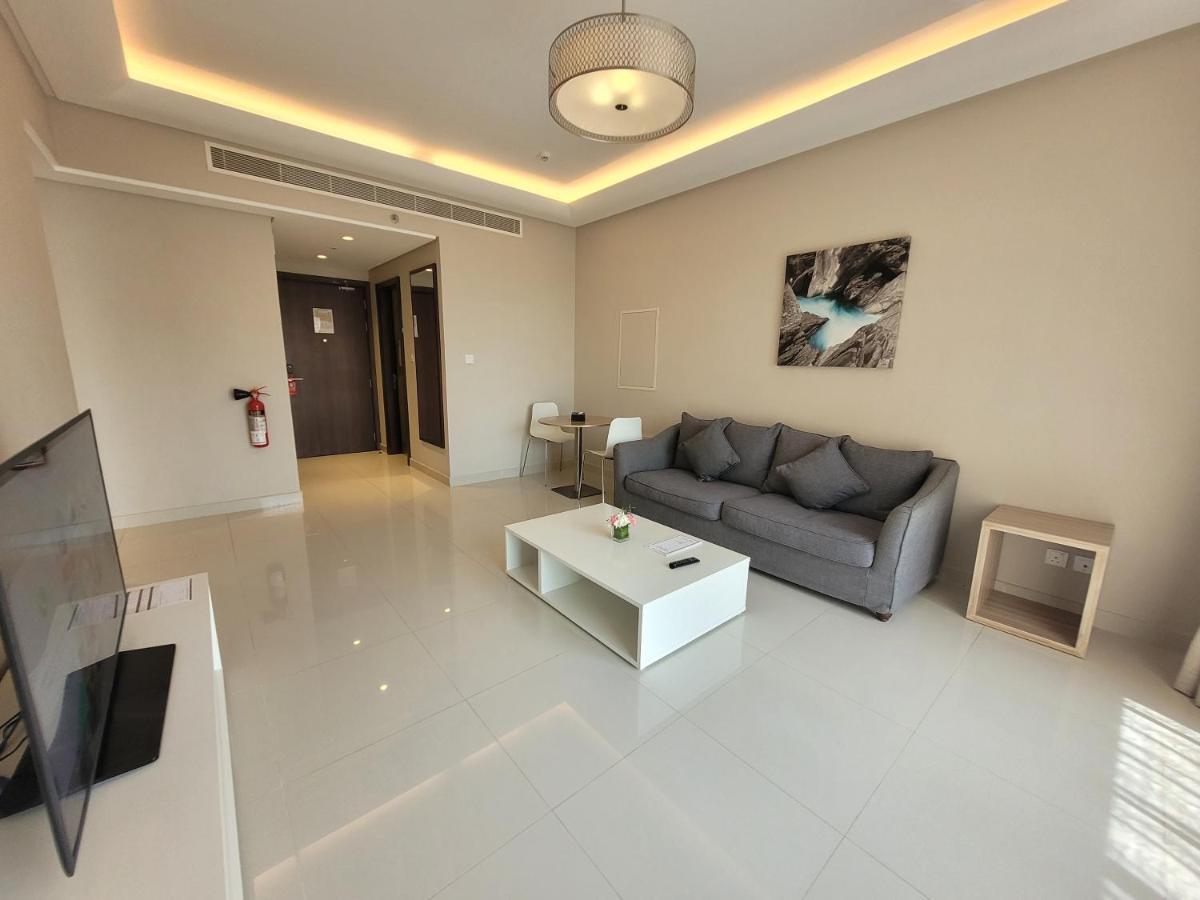 Sunday Luxury Downtown Adliya Formerly Jewel Hotel Manama Exterior foto